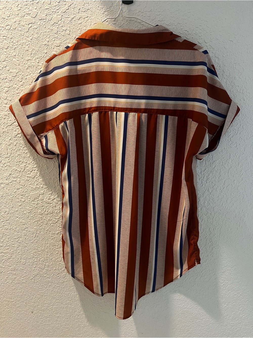 Retro button shirt - Picture 2 of 3